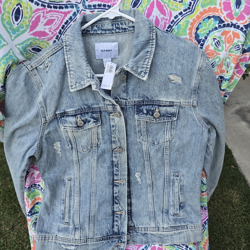 Old Navy Light Blue Distressed Denim Jean Jacket - Picture 2 of 7